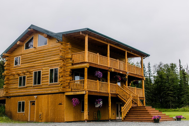 Entrance, Alaska Knotty Pine B&B, Matanuska-Susitna