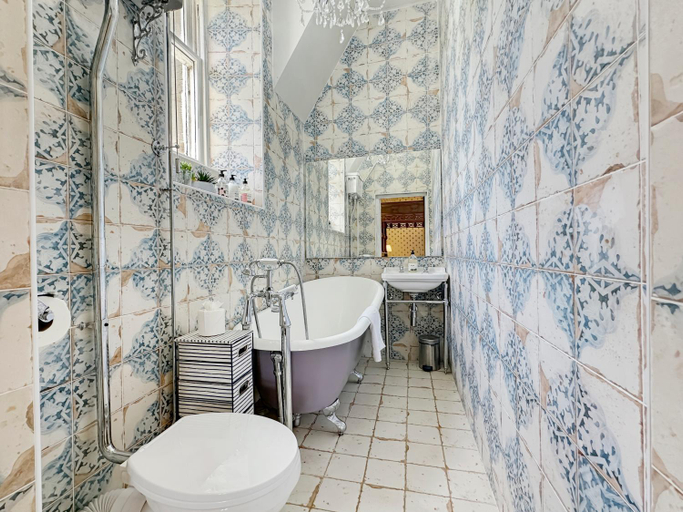 Bathroom 2, St John's Old Rectory, Highland