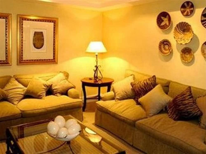 Others 5, Metcourt Inn, Gaborone, Gaborone