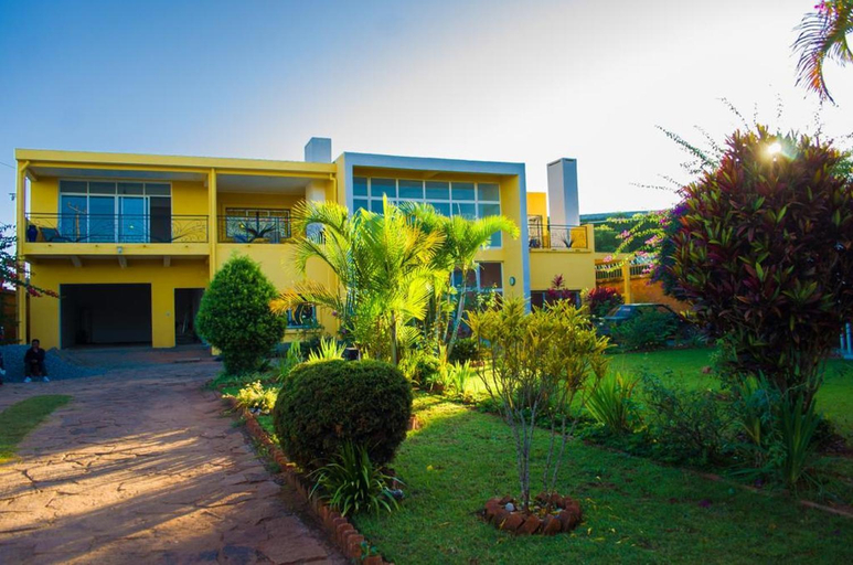 Others 4, The elegant Villa Alexandre near Ivato Airport, Analamanga