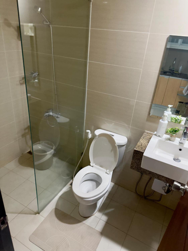 Others 2, Cozy 1BR Condo with Uptown Mall View - BGC Zen Suite, Taguig
