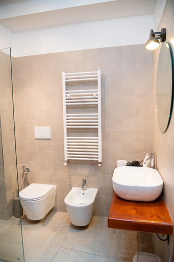 Bathroom 3, B&B Pietra Rosa, Bari