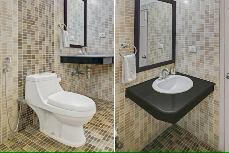 Bathroom 3, Tipsyy Inn Suites 006, Gurgaon