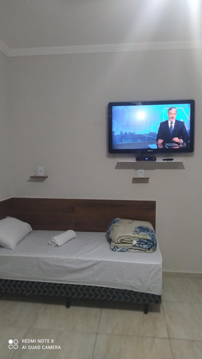 Bedroom 2, Pousada Quarto com ar, wi fi,frigobar perto da basilica, Aparecida