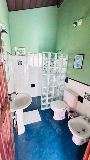 Bathroom 3, Lagamar Eco Hotel, Cananéia