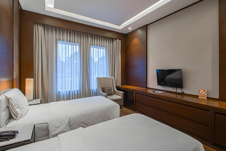 bedroom 18