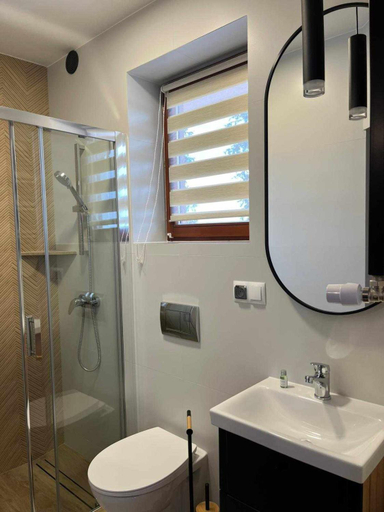 Bathroom, MiS POKOJE GOSCINNE Termy stoki narciarskie 30m bilard, Tatra