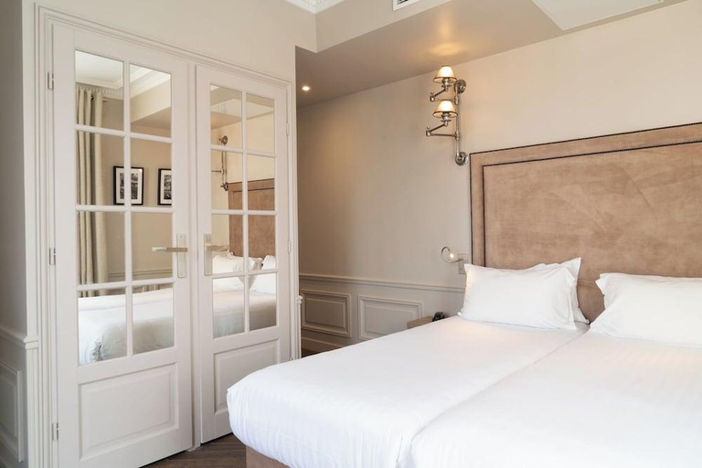 Bedroom 3, Hotel Perreyve, Paris