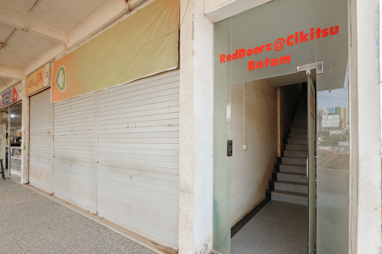 Others 4, RedDoorz @ Cikitsu Batam, Batam