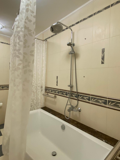 Bathroom 3, Spadok, Kamianets'-Podil's'ka