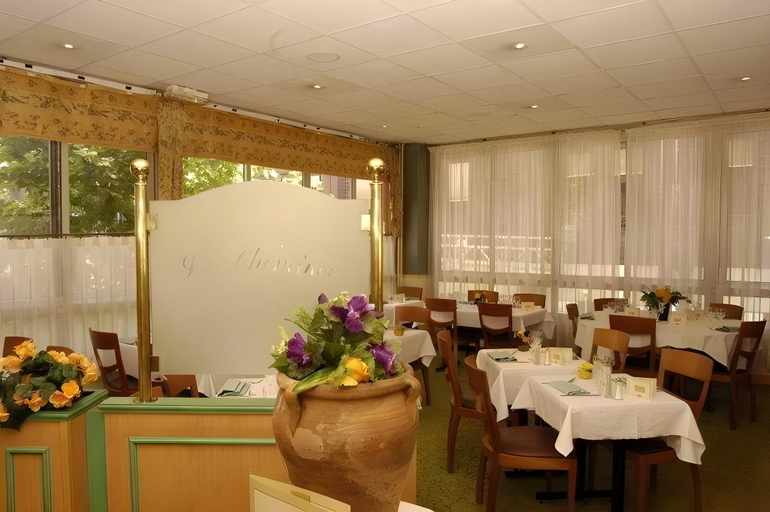 Food & Drinks 4, Arena Hotel La Defense, Hauts-de-Seine
