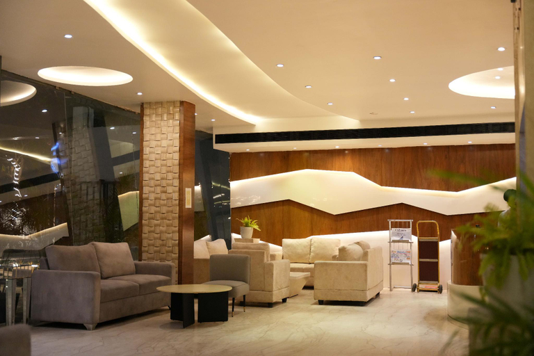 Others 3, Hema's Hotel Supreme, Visakhapatnam