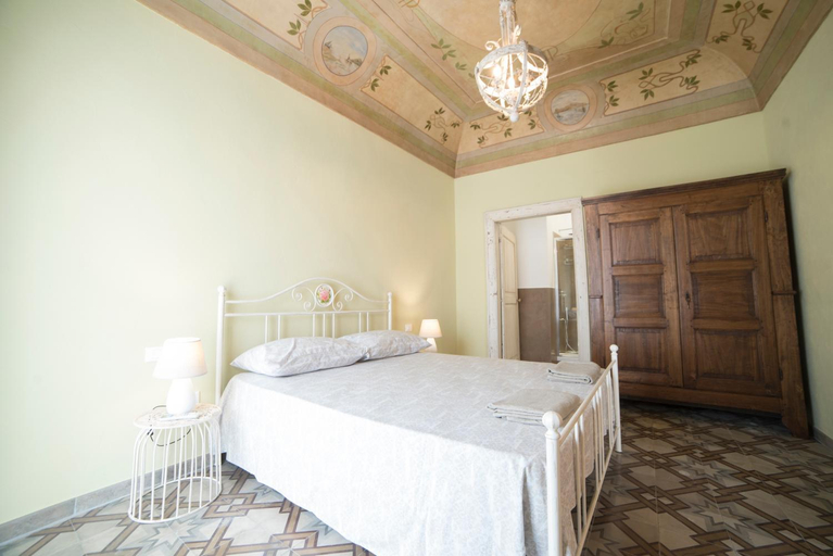 Others 5, Aria di Vico Aparthotel, Foggia
