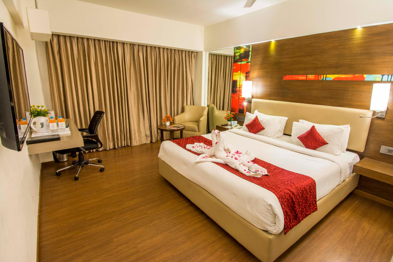 Bedroom 5, V Hotel Visakhapatnam, Visakhapatnam