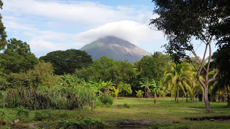 Others 4, Rancho Tranquillo, Lago de Nicaragua