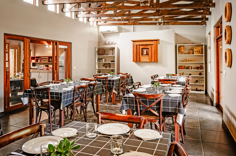 Food & Drinks 5, The Village in Hatfield, City of Tshwane