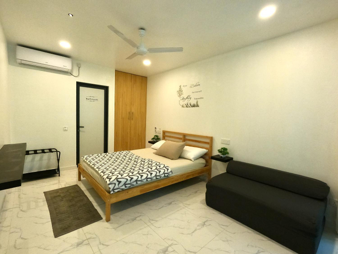 Bedroom 2, Oceana Inn Maldives