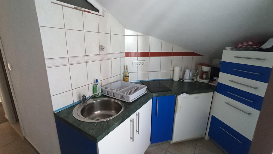 Kitchen, Apartments Solta, Šolta