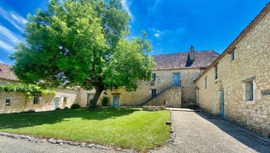 Others 5, Chambre d'hote "la Source" Domaine de Fonpeyroune, Dordogne