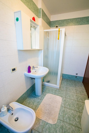 Bathroom 4, RELAX locazione turistica, Rovigo