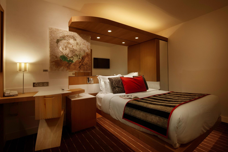 Bedroom 2, Select Hotel, Paris