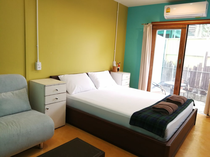 Bedroom 2, 60 Bluehouse - Hostel, Muang Chiang Mai