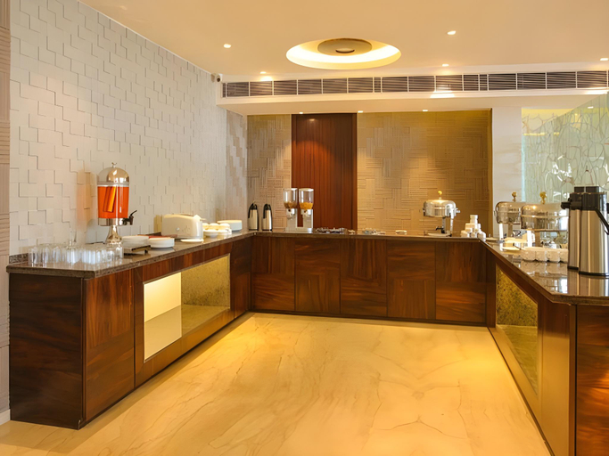 Food & Drinks 4, Hotel The Supreme, Visakhapatnam