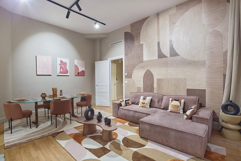 Interior view 5, Superb Apartment Arc de Triomphe/trocadero, Paris