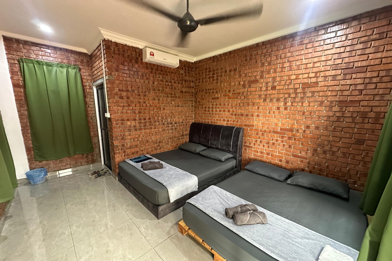 Bedroom 3, RumaMataAyer Homestay Islam Semabok Perdana - Melaka, Malacca City