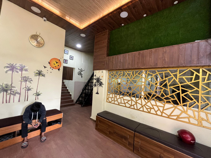 Others 2, City Stay Deluxe AC Dormitory, South Goa
