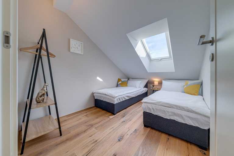 Others 5, Kaizl Park Residence, Praha 7