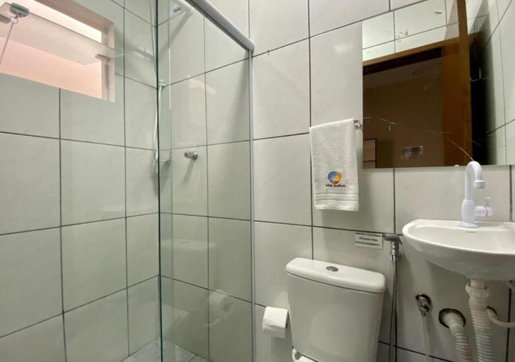 Bathroom, Mar Suites Praia Grande, Ubatuba