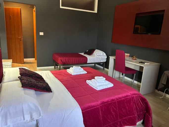 Bedroom 2, Vivendo Rooms, Catania