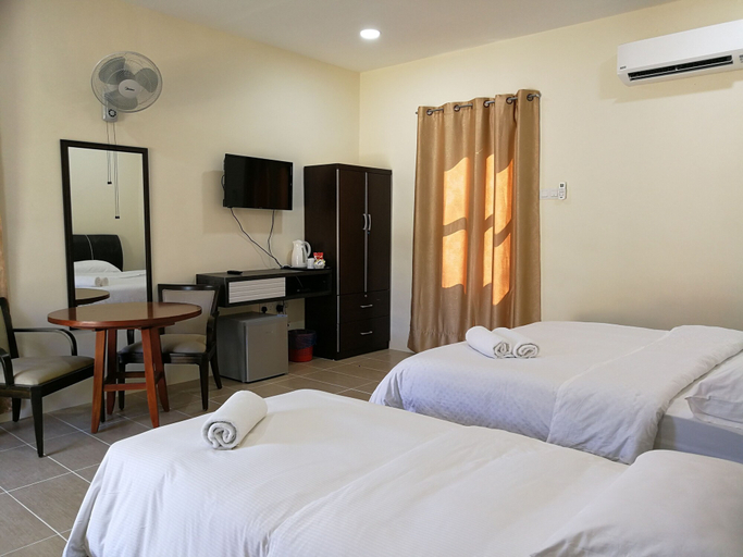 Bedroom 2, Padimas Village Inn, Langkawi
