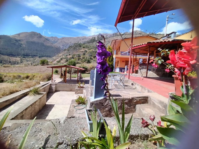 Others 4, CASA de SALCANTAY , Choquequirao, Abancay