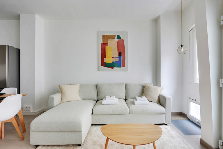 Others 4, Cosy apartment - 1BR/6P - Batignolles, Paris