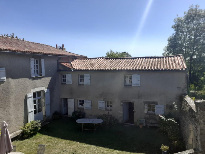 Others 5, Logis de la Coudraye, Vendée