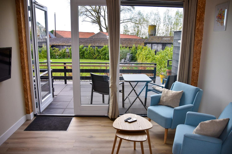 Others 3, Mimosa bed & breakfast in IJsselmuiden, Kampen