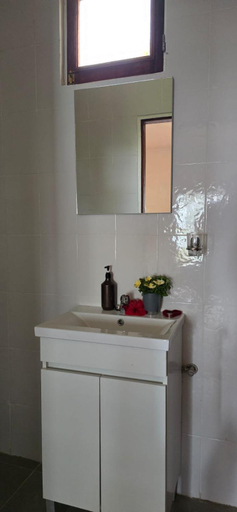 Bathroom 2, Gombela Ecolodge and Farming, Caué