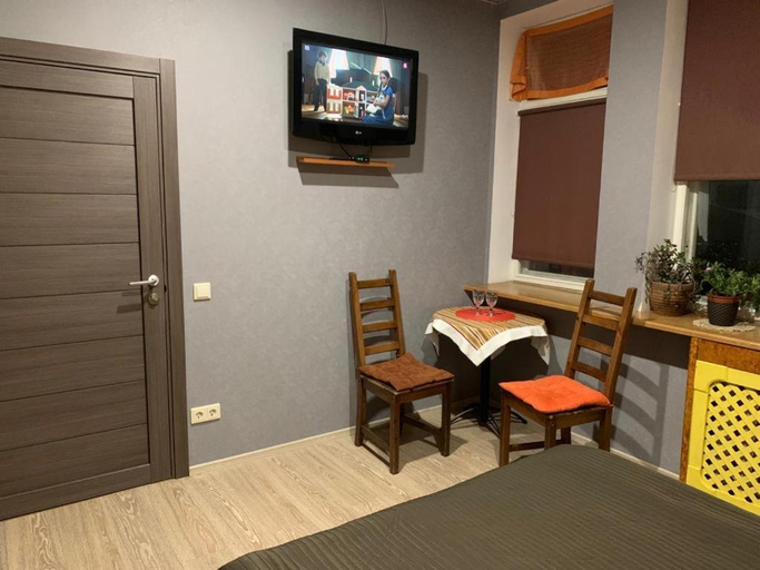 Others 4, Taverna Lisya Nora, Sankt-Peterburg gorsovet