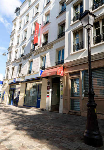 Others 4, Hotel Regyns Montmatre, Paris