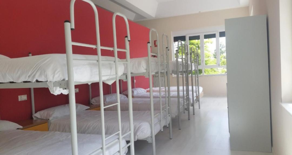 Others 4, Albergue de Guardo, Palencia