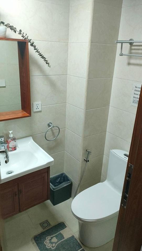 Bathroom 2, Mega Tower Transient Home, Baguio City