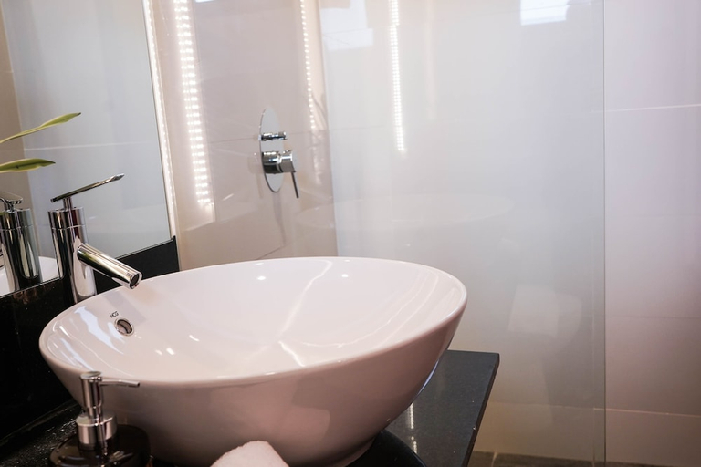 Bathroom 3, Unwnd Boutique Hotel Makati, Makati City