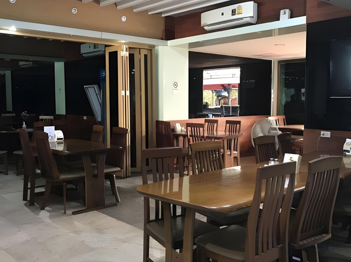 Food & Drinks 5, Pattaya Hiso Hotel, Pattaya