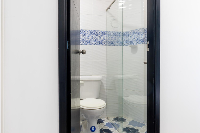 Bathroom, Ayenda Coliving la 78A, Medellín