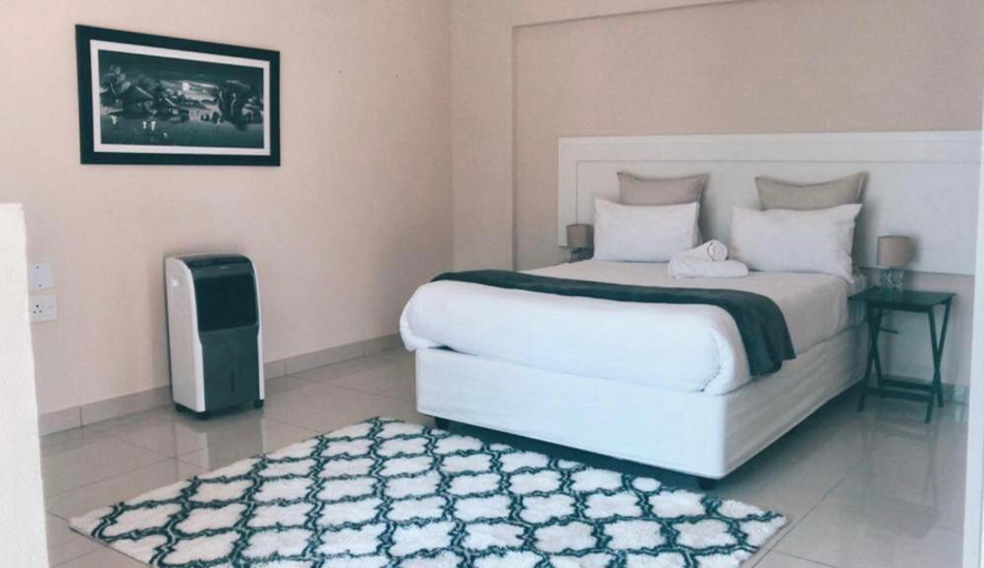 Others 2, Dineo's Lodge and Spa, Sekhukhune