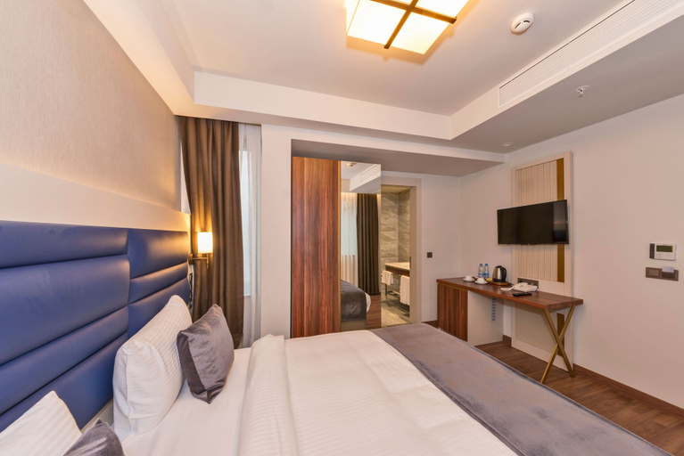 Bedroom 2, Golden Royal Hotel & Spa, Fatih