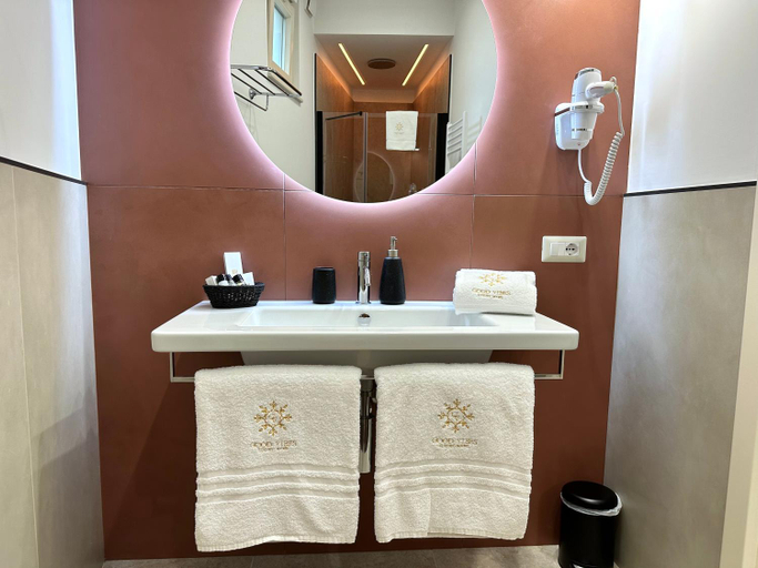 Others 2, Good Vibes Luxury Rooms, Napoli