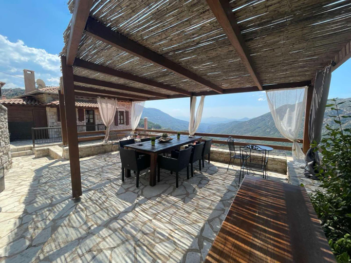 Others 3, Lousiou Nymphes escape suites, Peloponnese